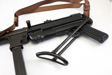 MP40 Sub-Machine Gun, Germany 1940