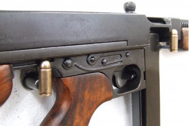 M1928A1 Submachine Gun, USA 1918 - Mi thompson