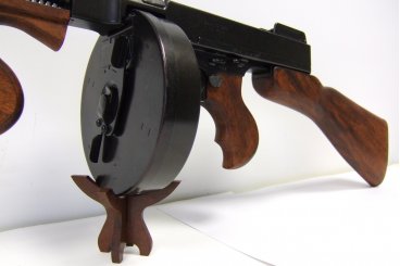 M1928 Submachine Gun, USA 1918 - Thompson Submachine Gun